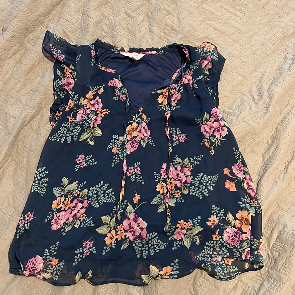 Lauren Conrad blouse